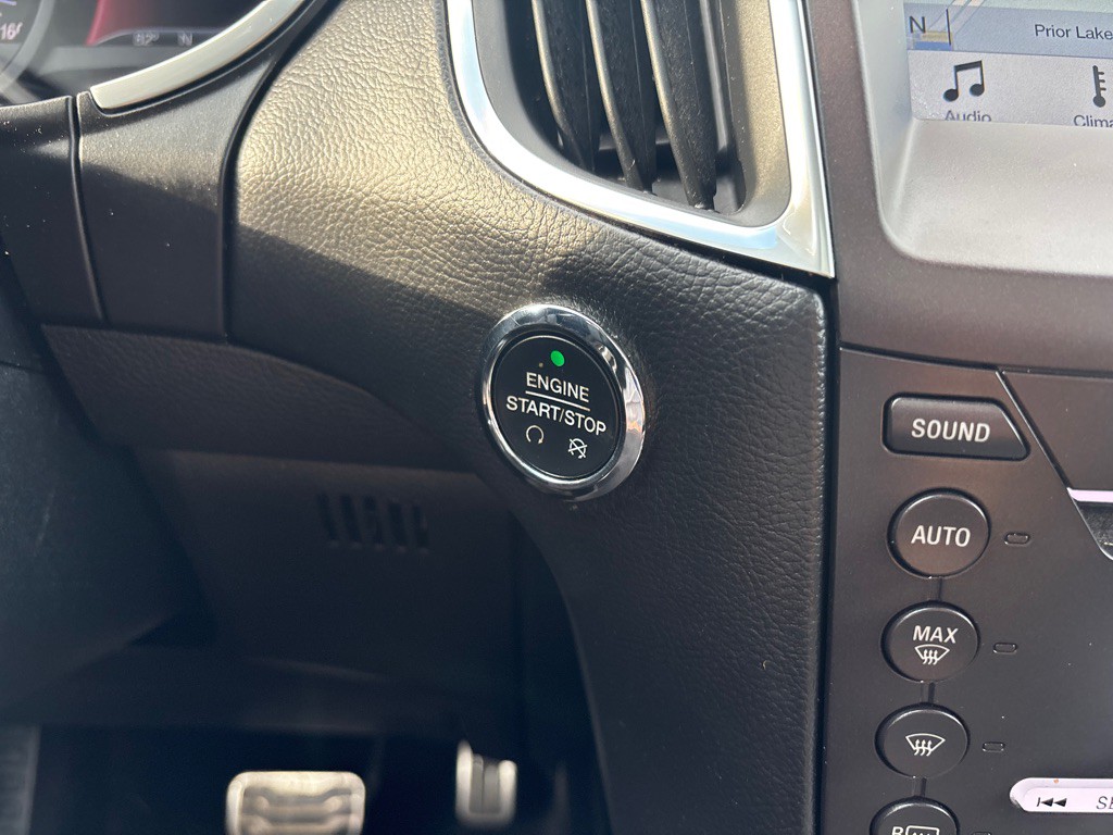 2016 Ford Edge Image 20