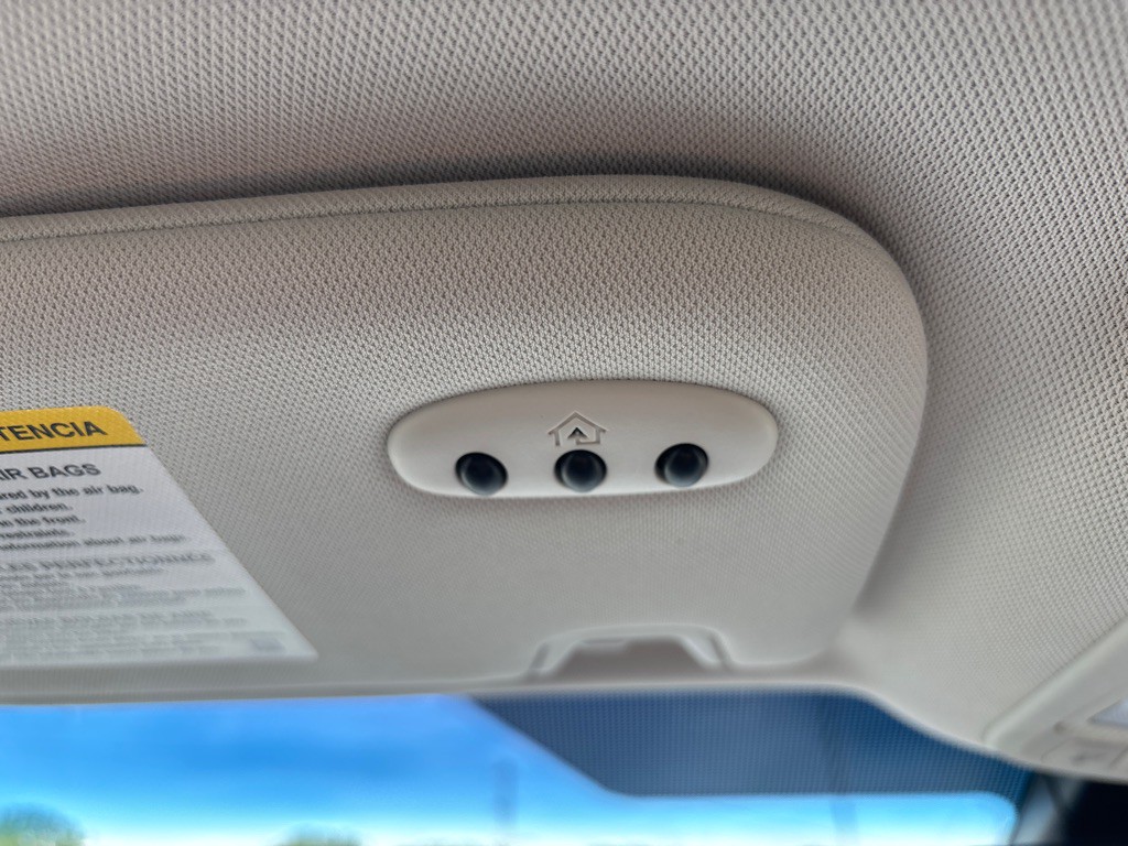 2016 Ford Edge Image 35