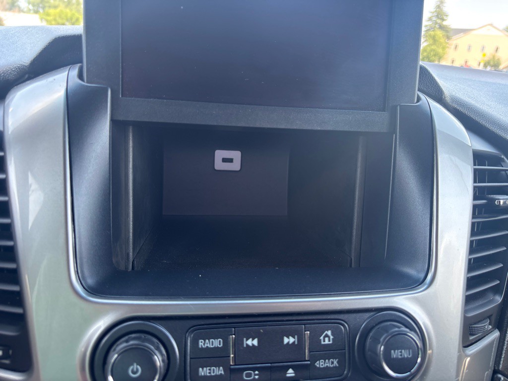 2019 Chevrolet Tahoe Image 21