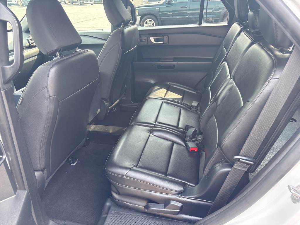 2021 Ford Explorer Image 24