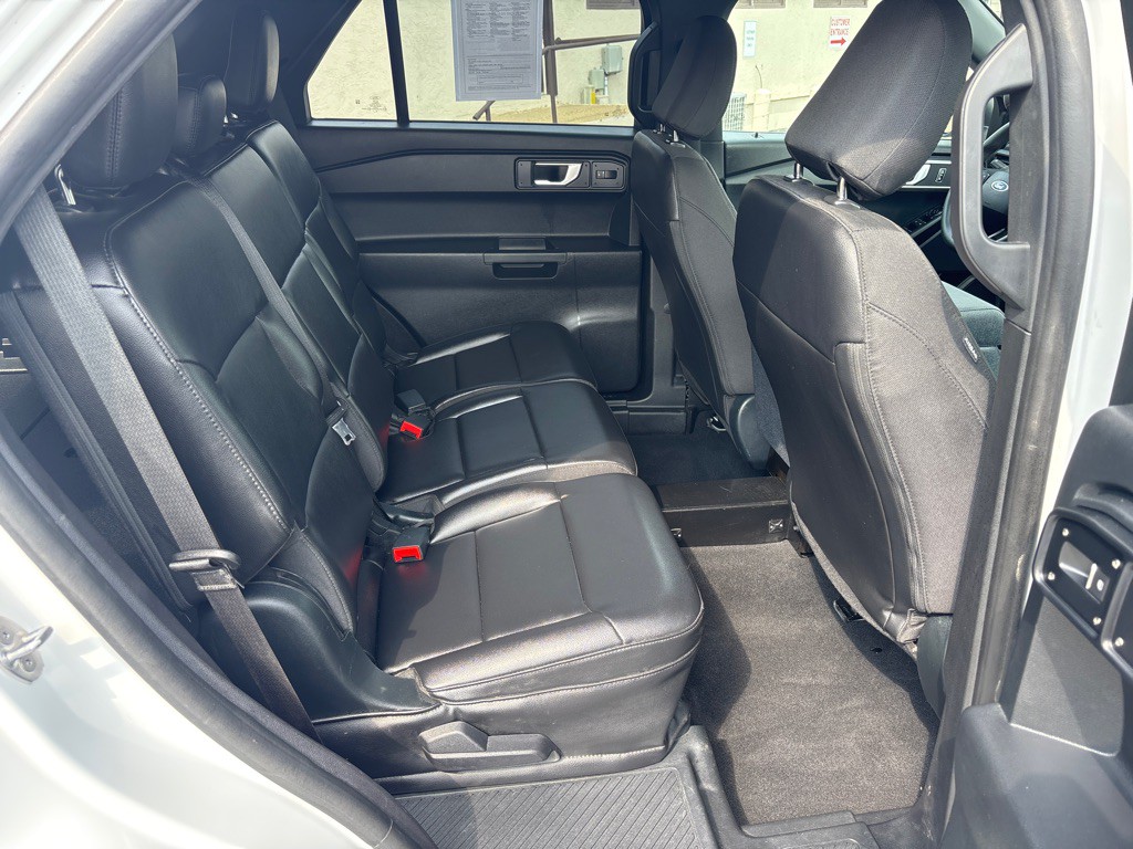 2021 Ford Explorer Image 27