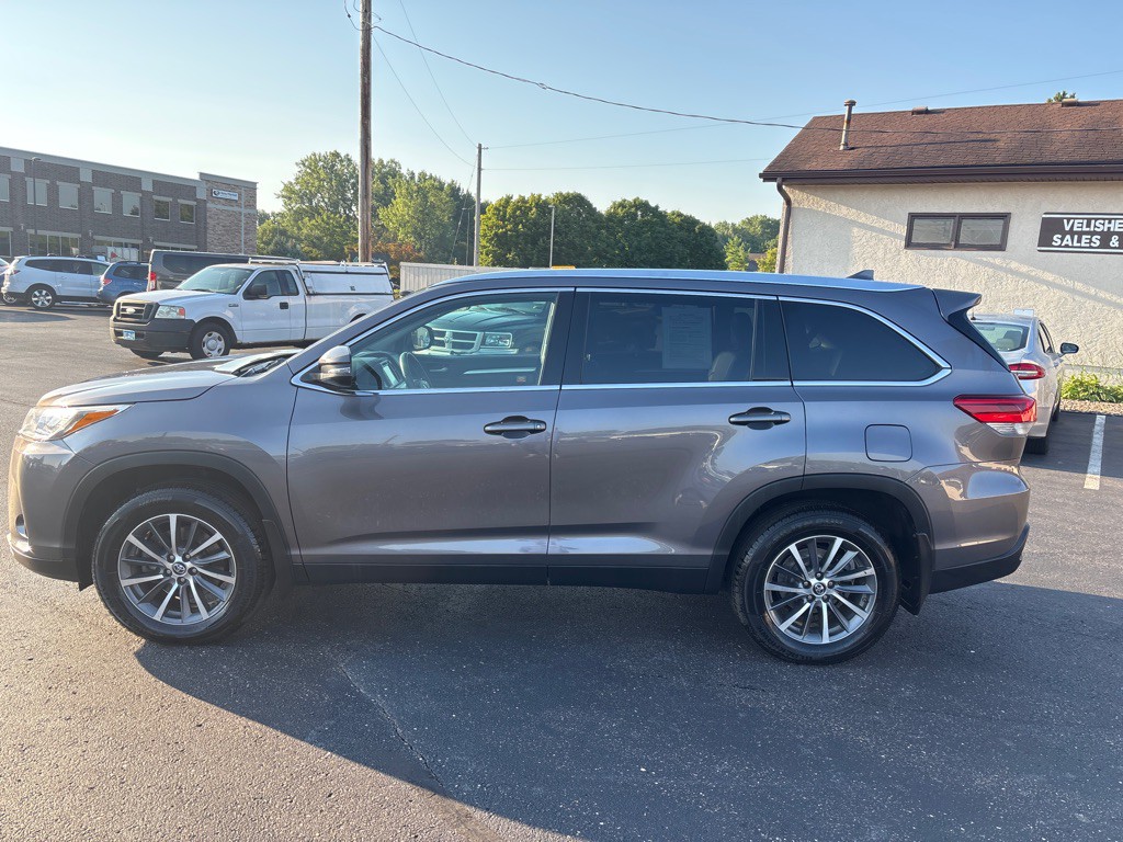 2019 Toyota Highlander Image 6
