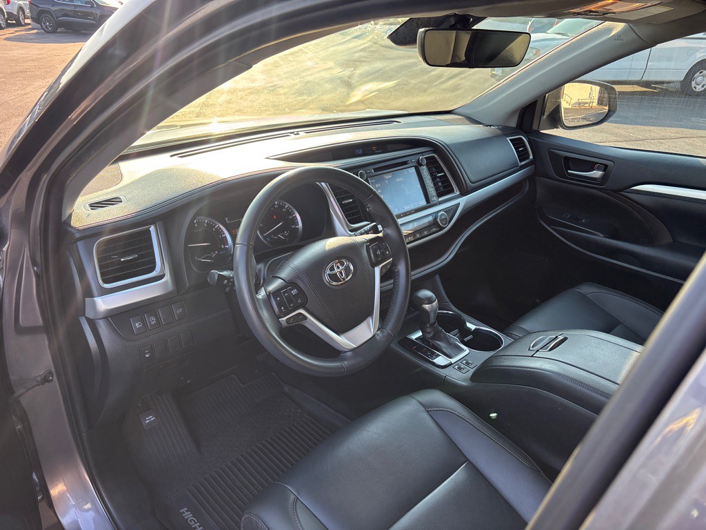 2019 Toyota Highlander Image 13