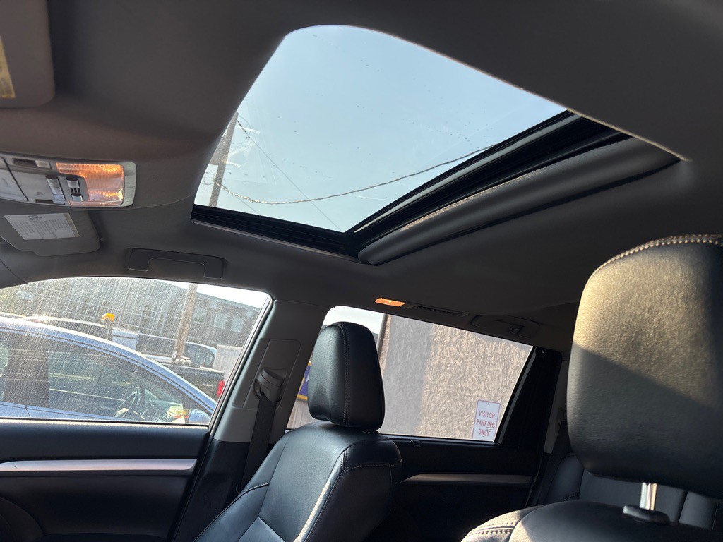 2019 Toyota Highlander Image 29