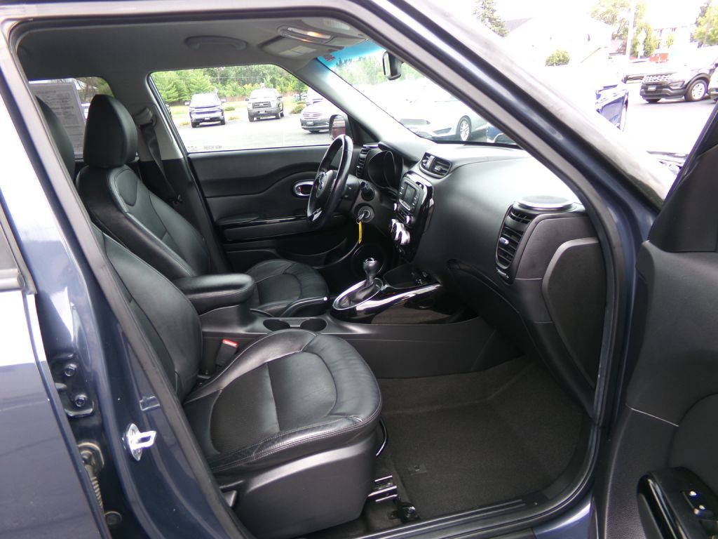 2016 Kia Soul Image 28