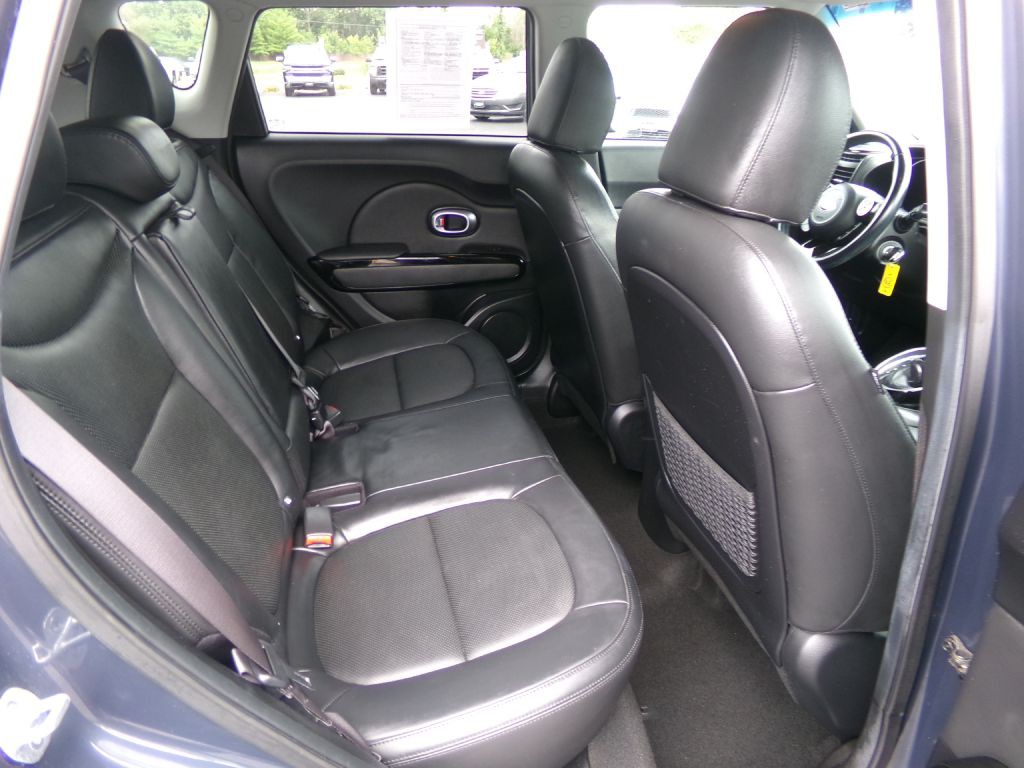 2016 Kia Soul Image 30