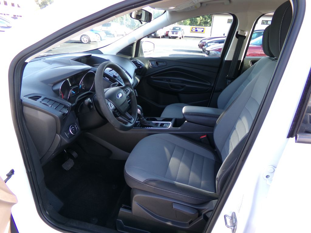 2018 Ford Escape Image 10