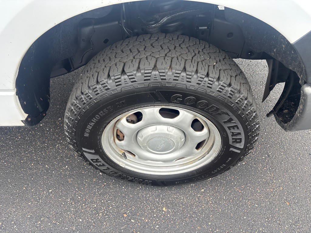 2014 Ford F-150 Image 32