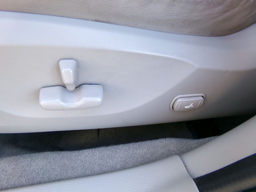 2010 Subaru Forester Image 15