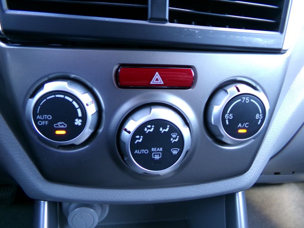 2010 Subaru Forester Image 22