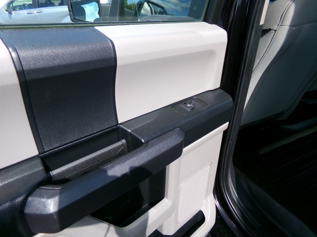 2019 Ford F-150 Image 32