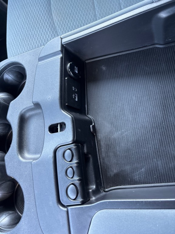 2015 RAM 1500 Image 21