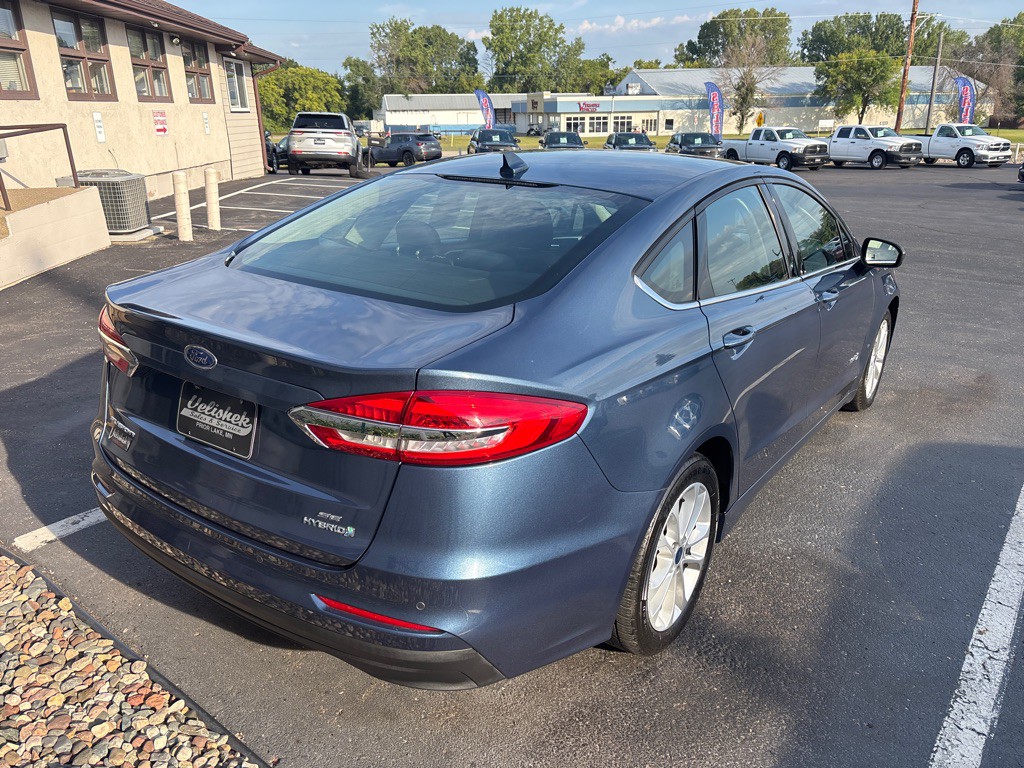 2019 Ford Fusion Image 3