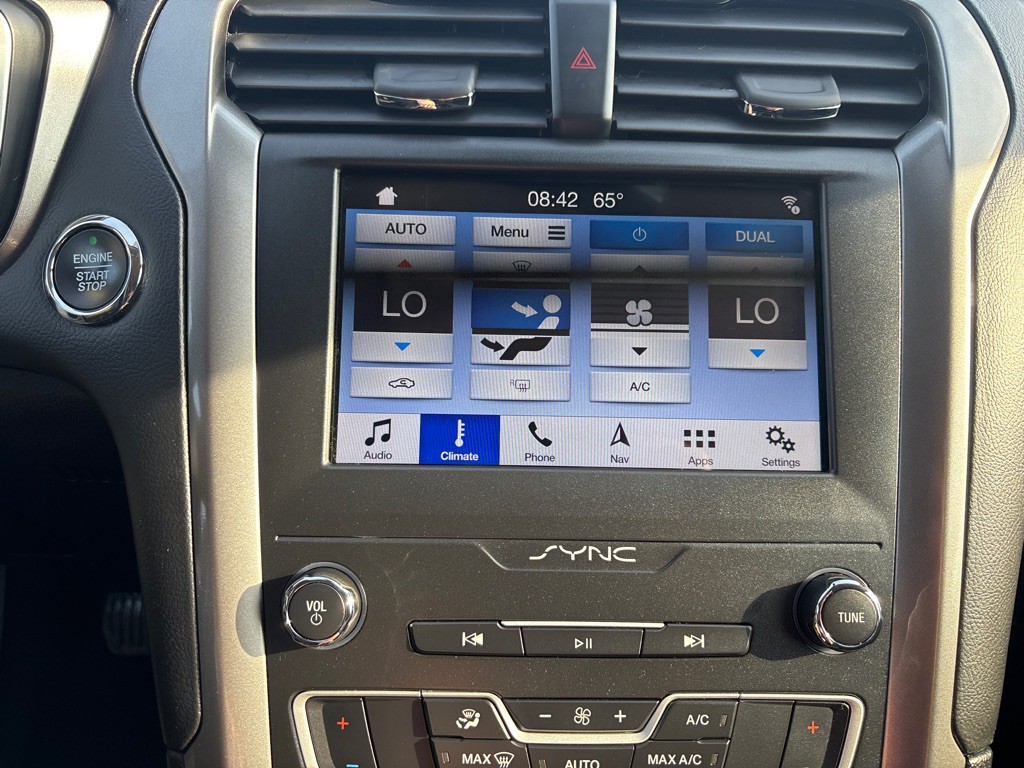 2019 Ford Fusion Image 23