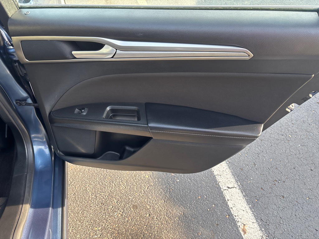 2019 Ford Fusion Image 35