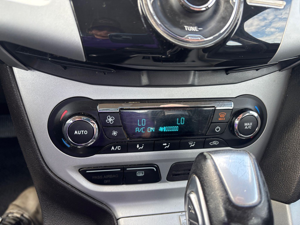 2014 Ford Focus Image 18