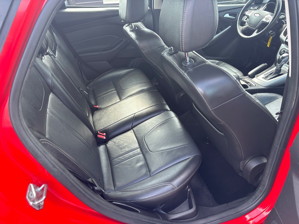 2014 Ford Focus Image 25