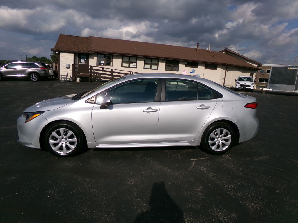 2023 Toyota Corolla Image 7