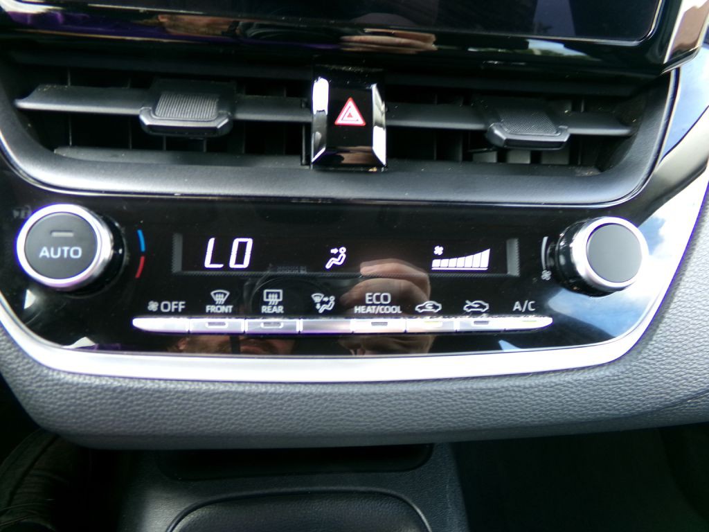 2023 Toyota Corolla Image 25