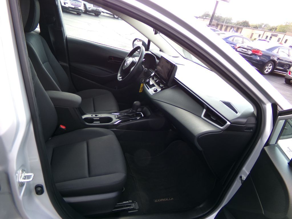 2023 Toyota Corolla Image 36