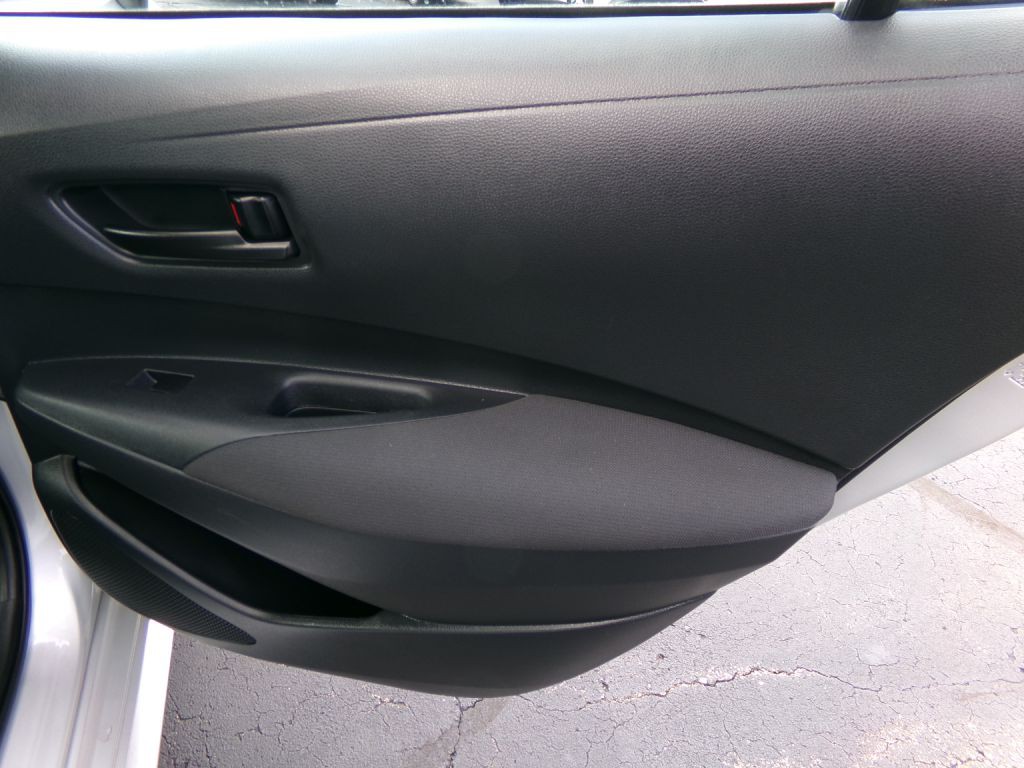 2023 Toyota Corolla Image 39
