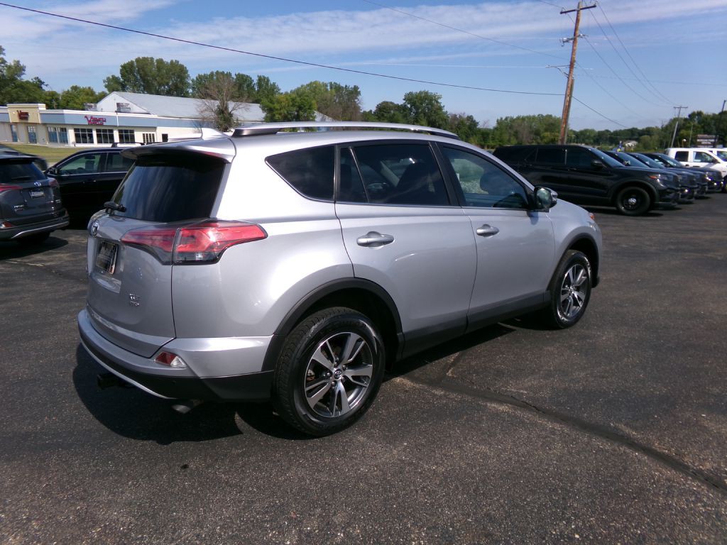 2016 Toyota Rav4 Image 3