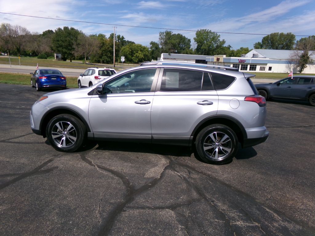 2016 Toyota Rav4 Image 7
