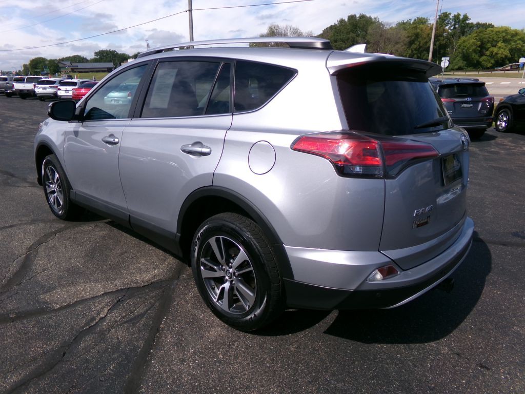 2016 Toyota Rav4 Image 8