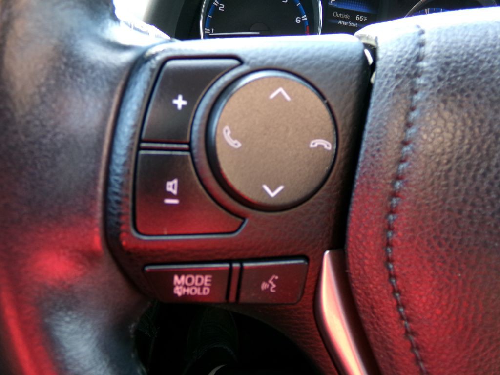 2016 Toyota Rav4 Image 17