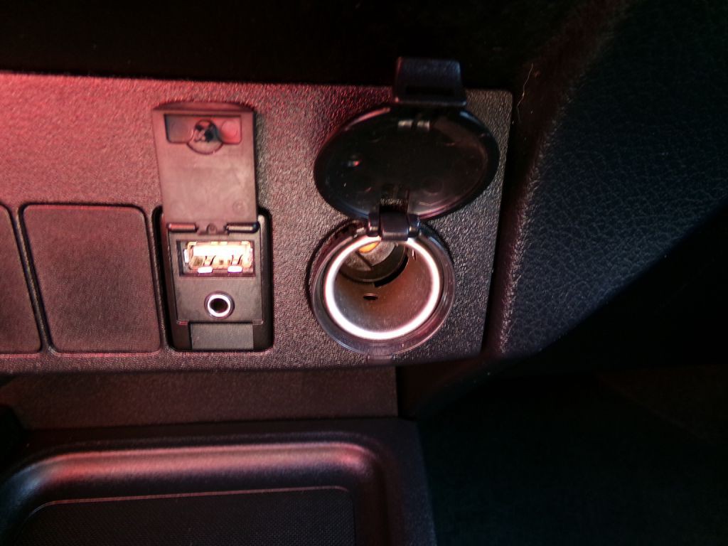 2016 Toyota Rav4 Image 30