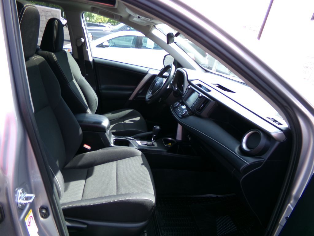 2016 Toyota Rav4 Image 42