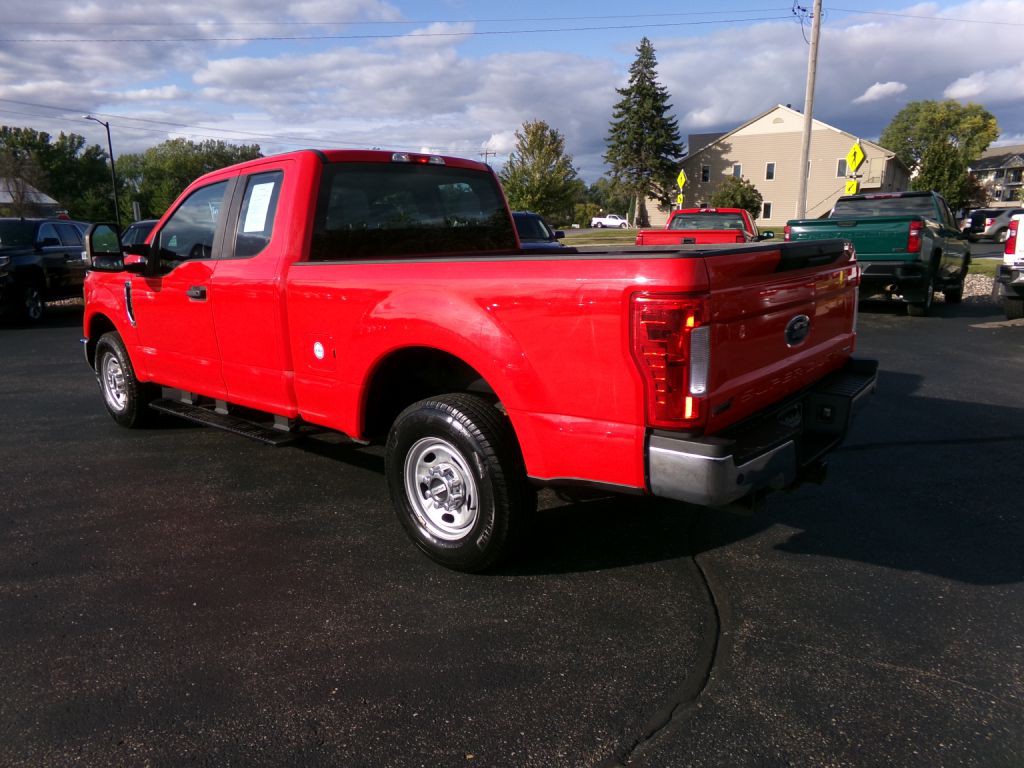 2017 Ford F-250 Image 8
