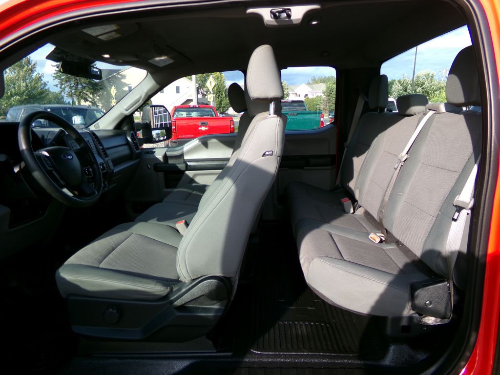 2017 Ford F-250 Image 28