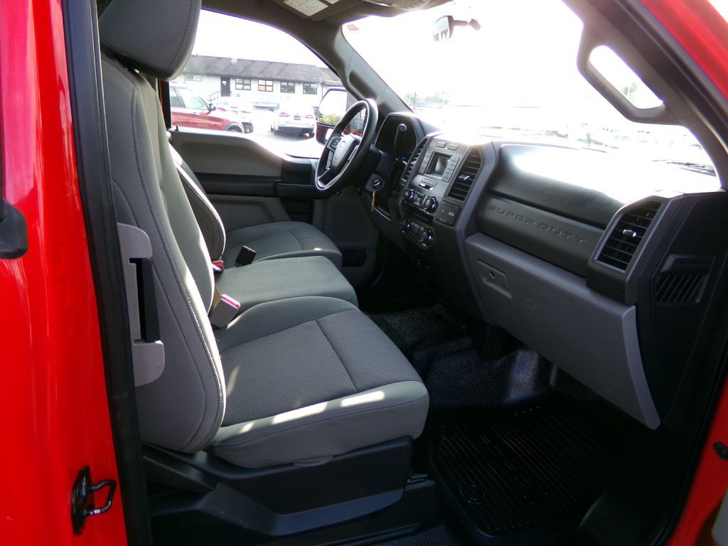 2017 Ford F-250 Image 31