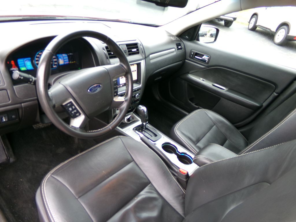 2011 Ford Fusion Image 14