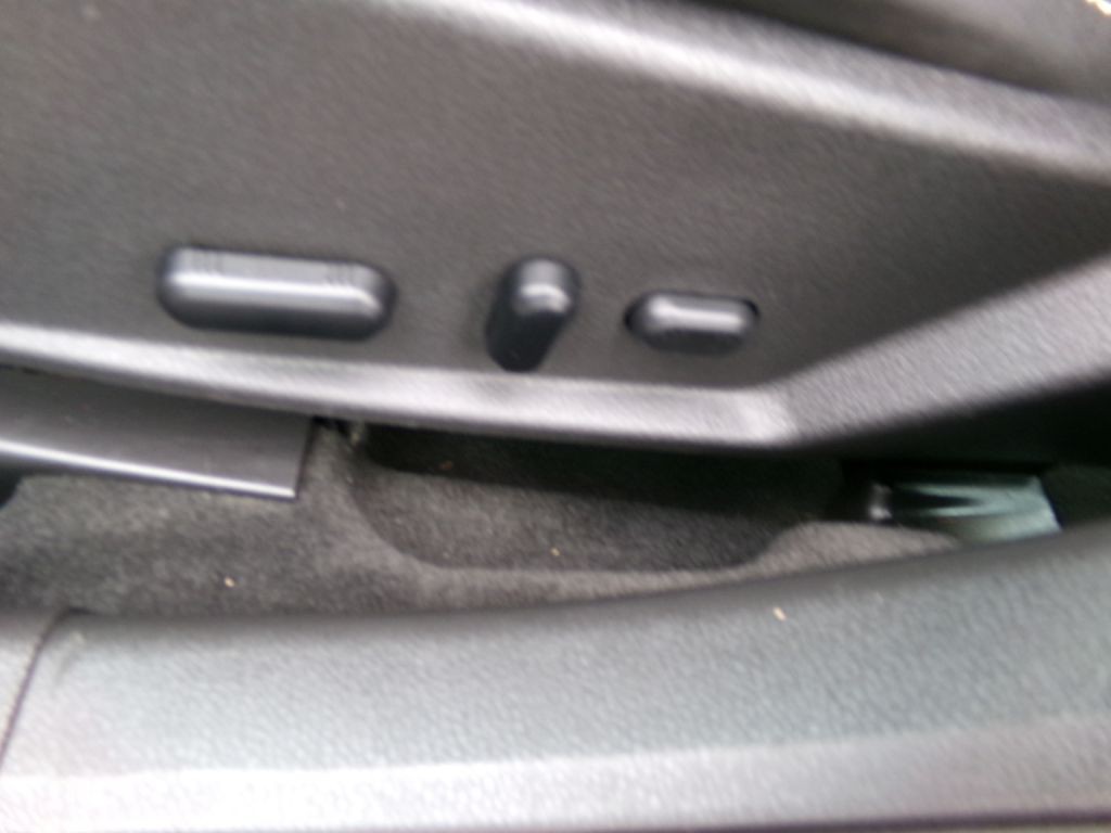 2011 Ford Fusion Image 15