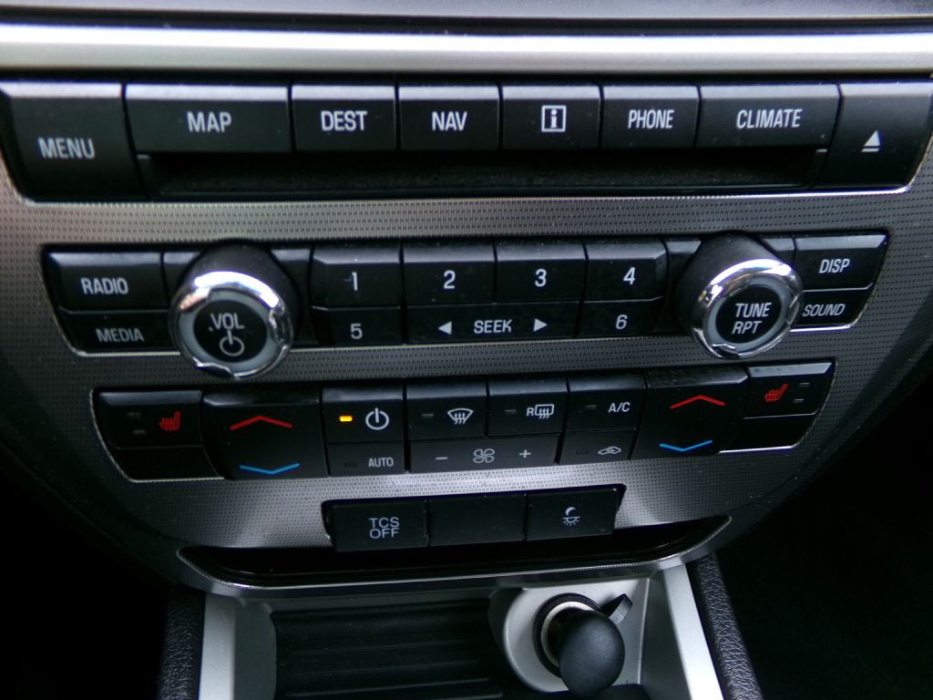2011 Ford Fusion Image 30