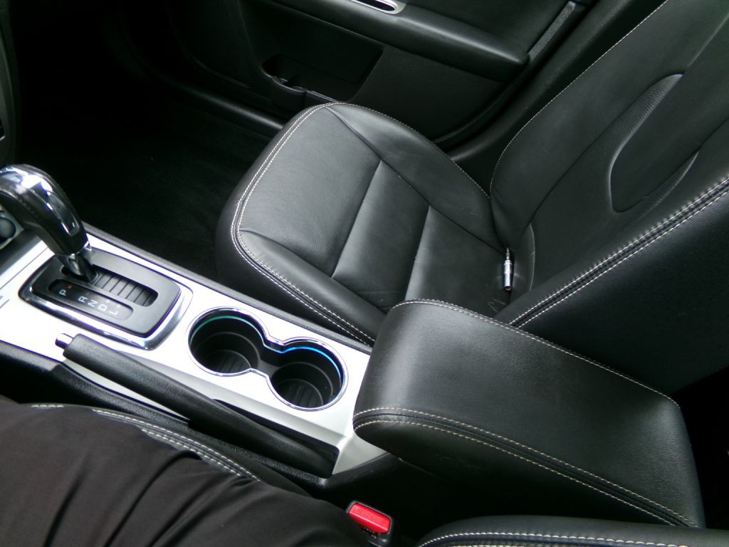 2011 Ford Fusion Image 35