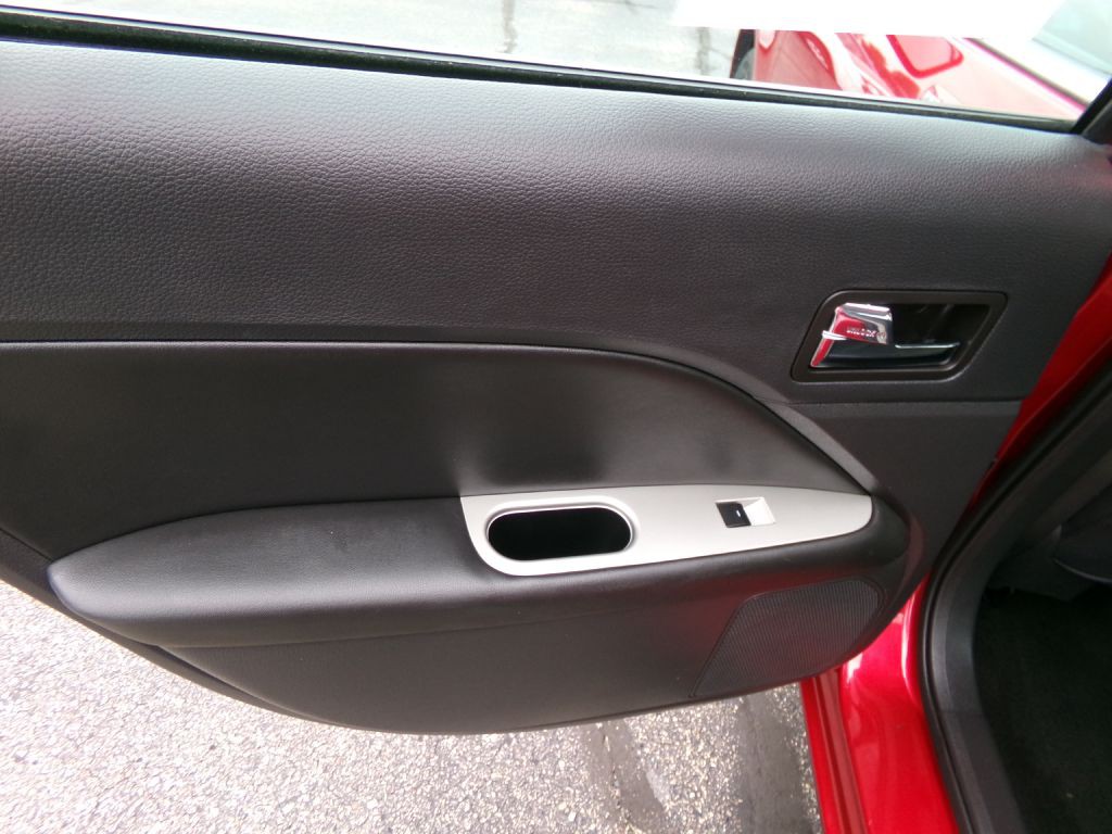2011 Ford Fusion Image 41