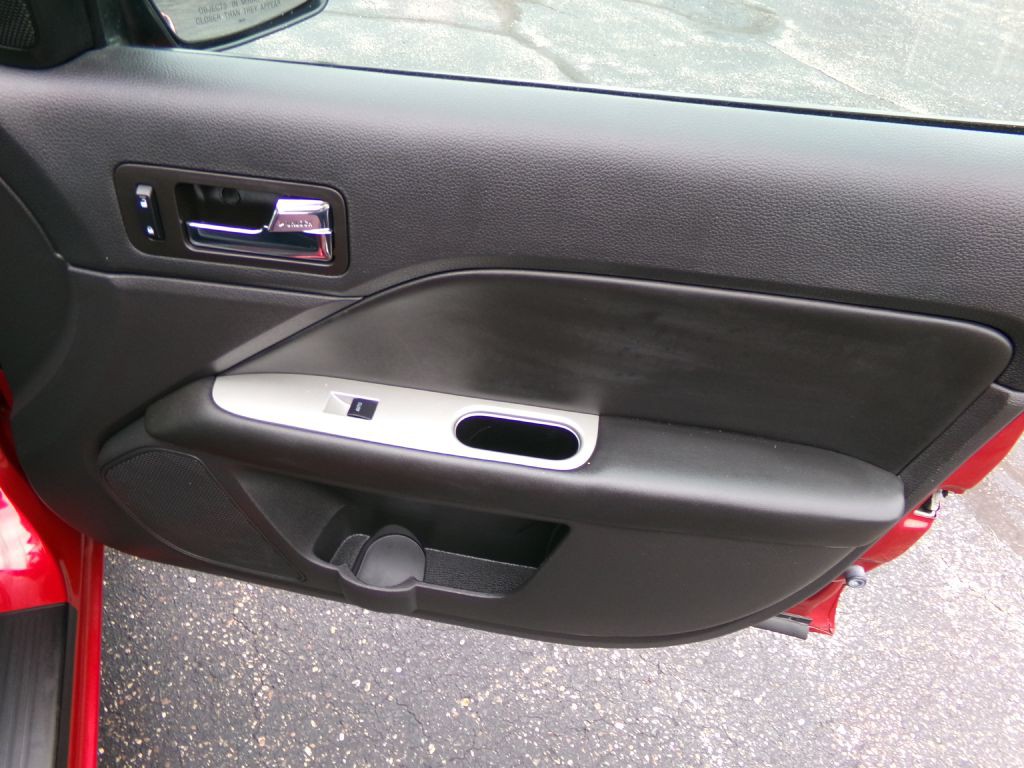 2011 Ford Fusion Image 44