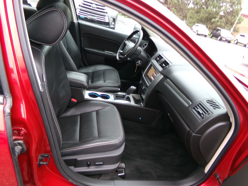 2011 Ford Fusion Image 45