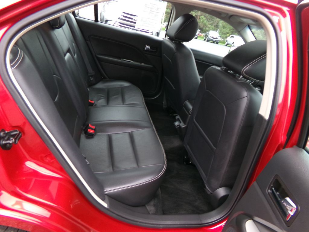 2011 Ford Fusion Image 50