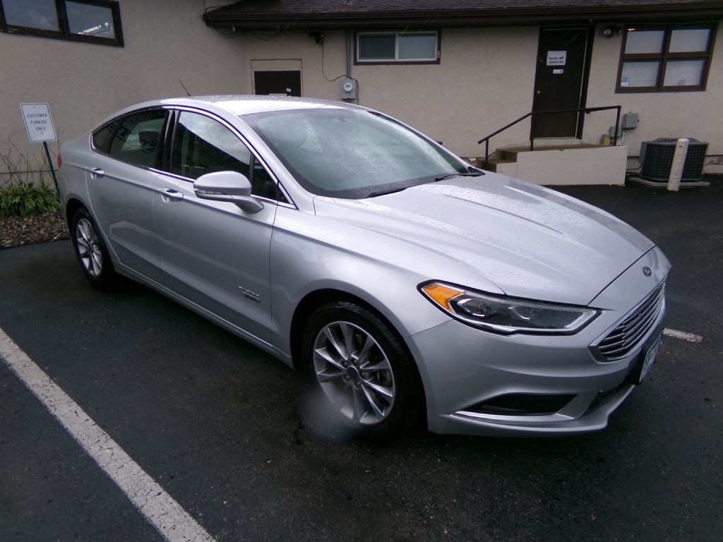 2018 Ford Fusion Image 1