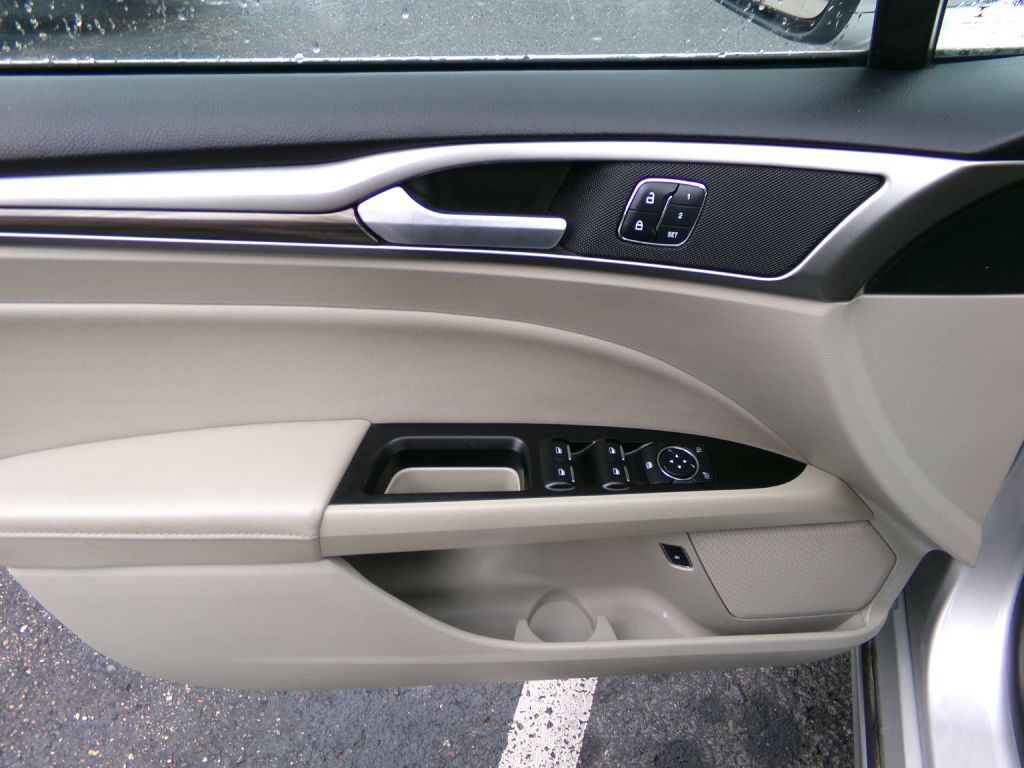 2018 Ford Fusion Image 10
