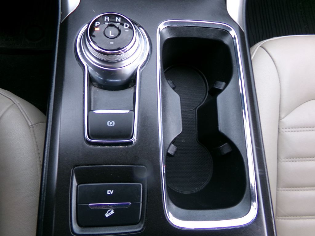 2018 Ford Fusion Image 21