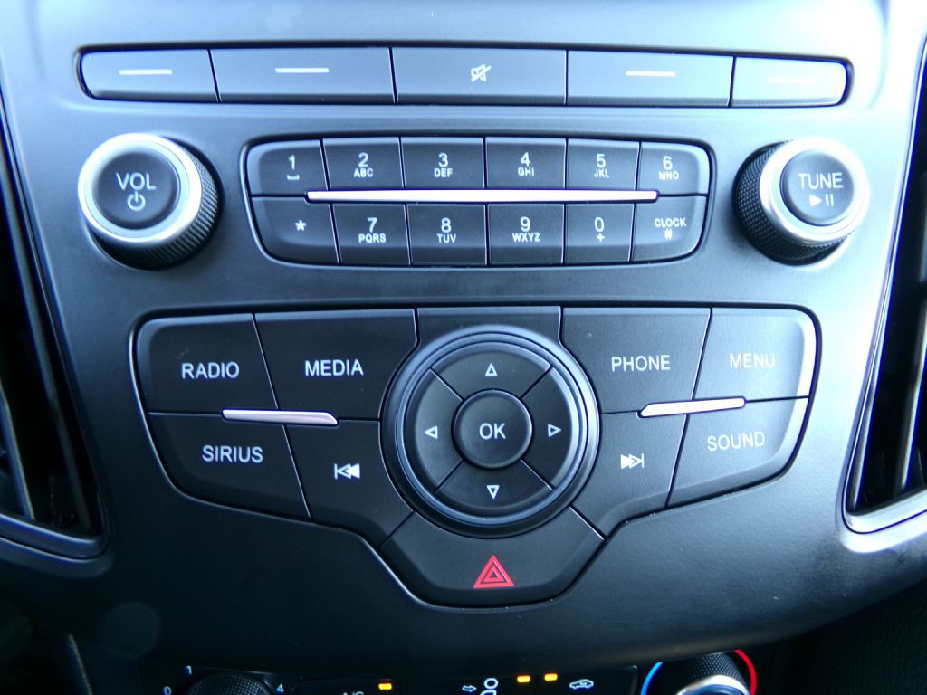 2018 Ford Focus Image 20