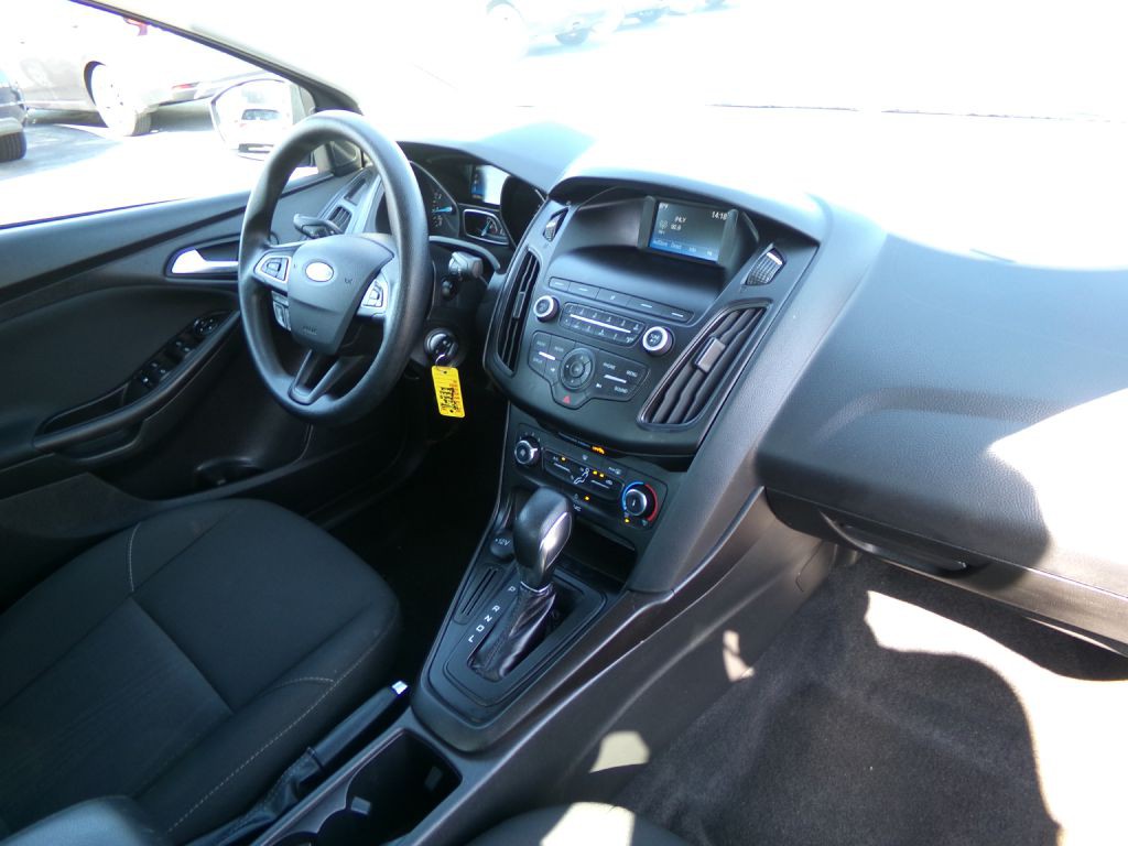 2018 Ford Focus Image 29