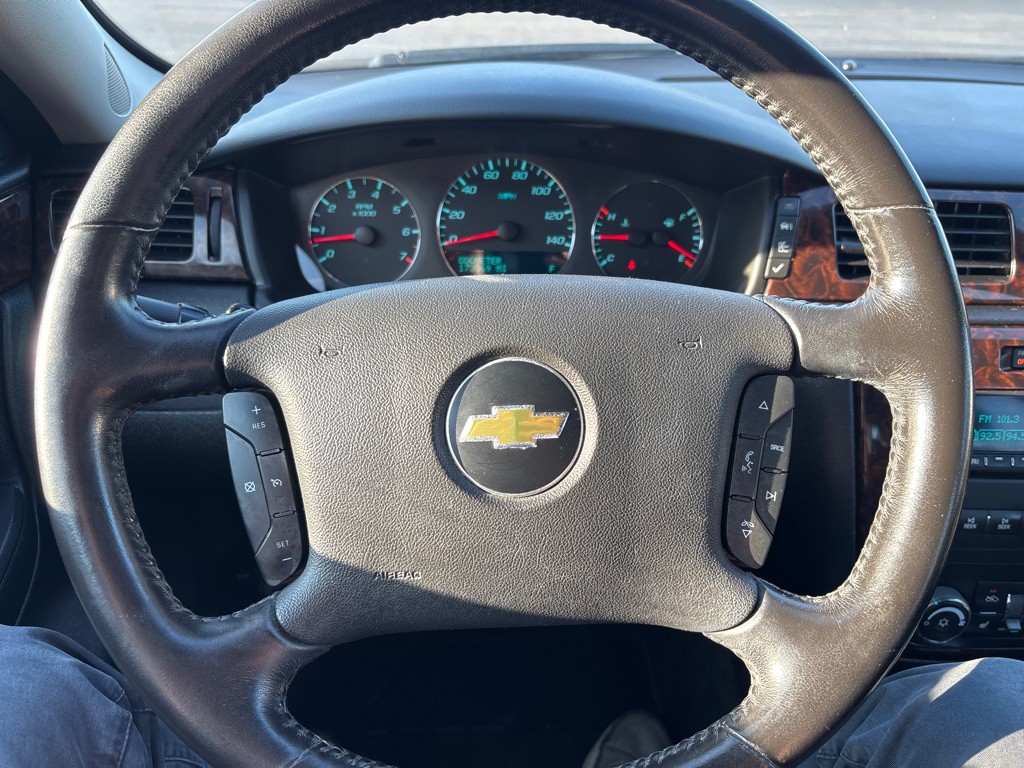 2012 Chevrolet Impala Image 13