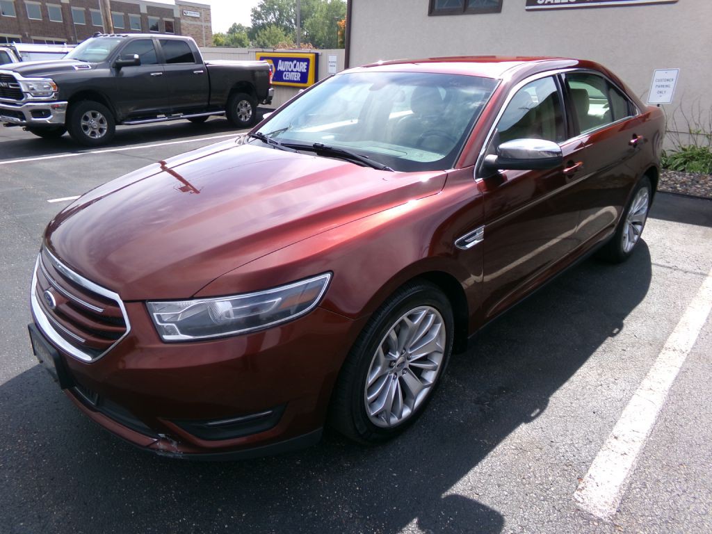 2015 Ford Taurus Image 7