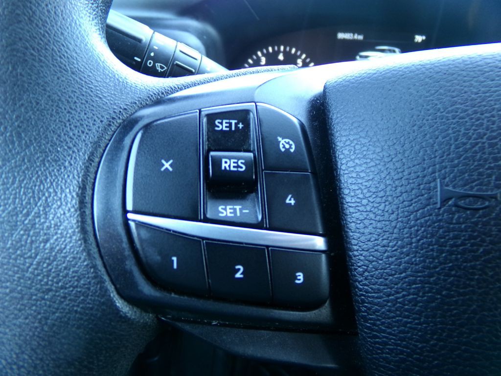 2020 Ford Explorer Image 17